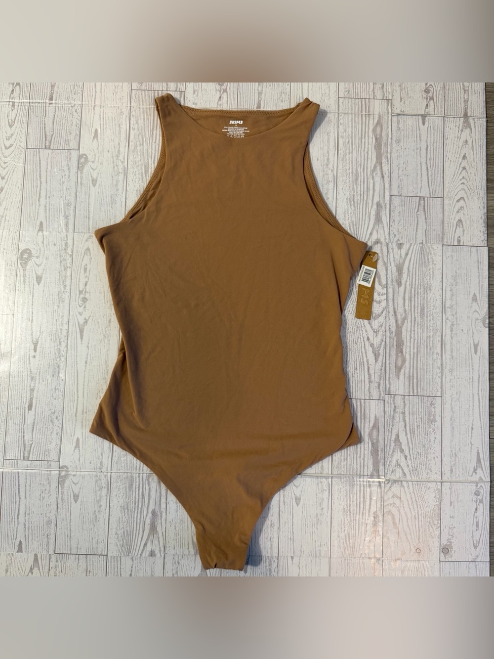 NWT SKIMS Fits Everybody High Neck Bodysuit - Ochre / Tan | Women’s Medium